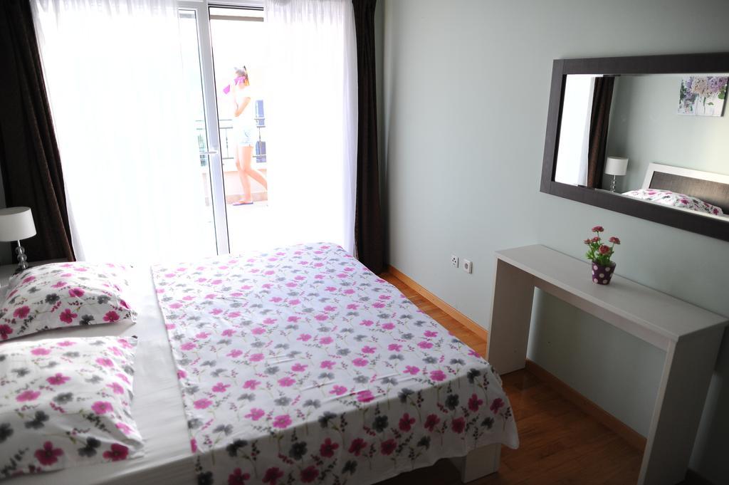 Apartments&Rooms Jelavic Seget Vranjica Εξωτερικό φωτογραφία